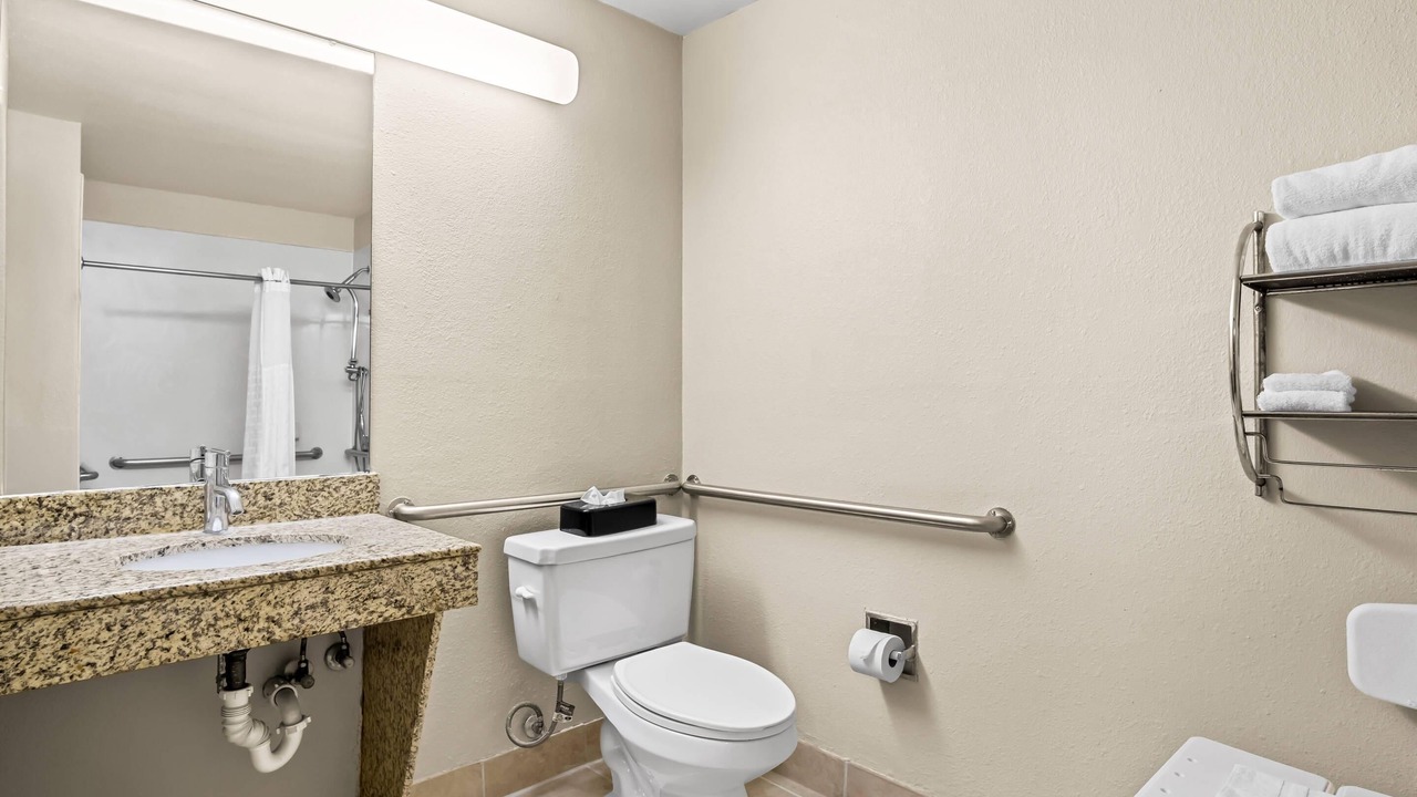 Photo of Bedroom in Las Colinas