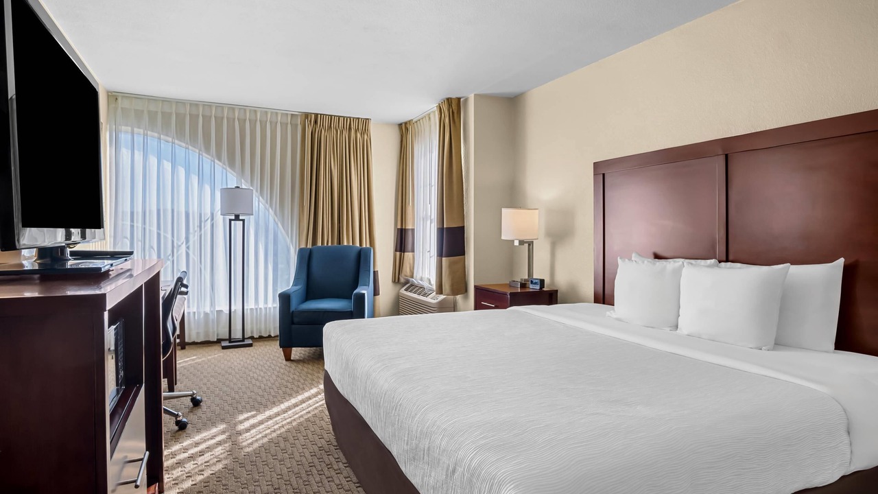 Photo of Bedroom in Las Colinas