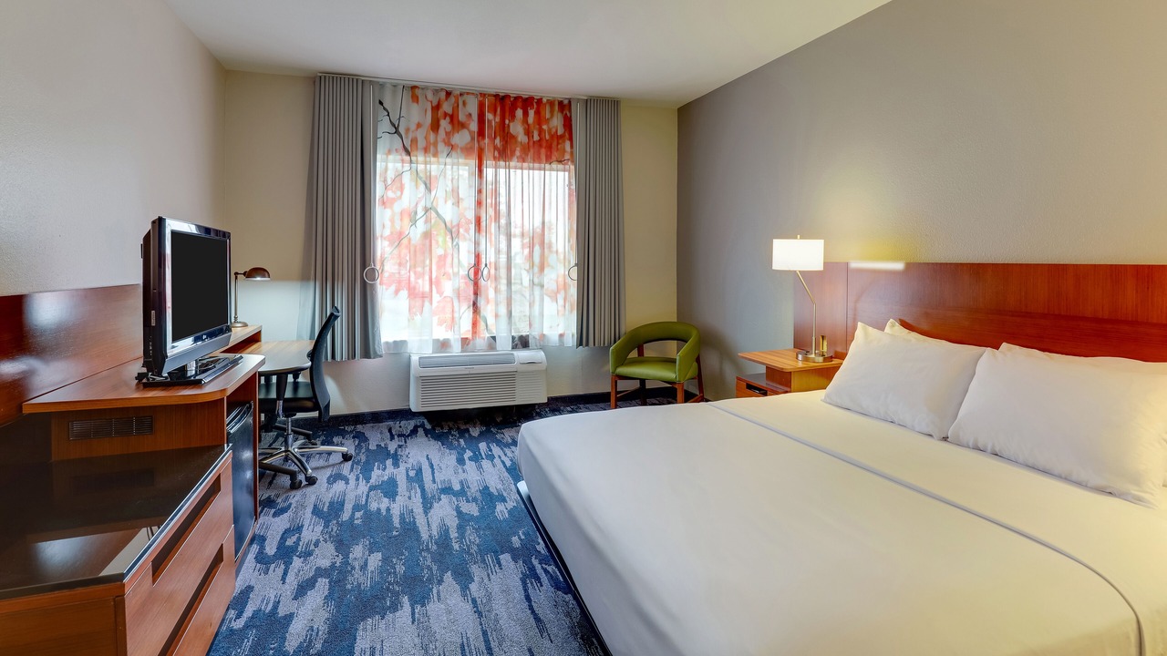 Photo of Bedroom in Las Colinas