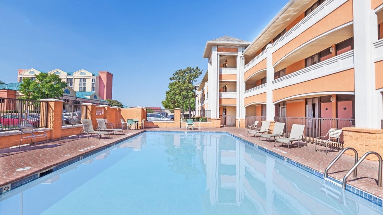 Photo of Outdoor in Las Colinas