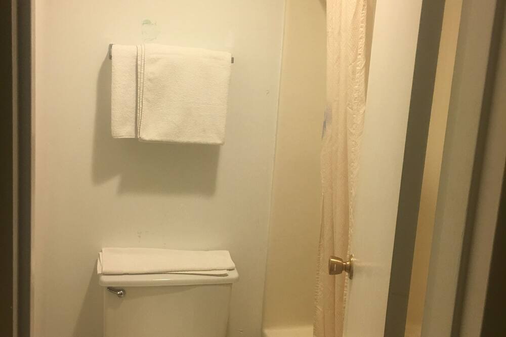 Photo of Bathroom in Walsenburg