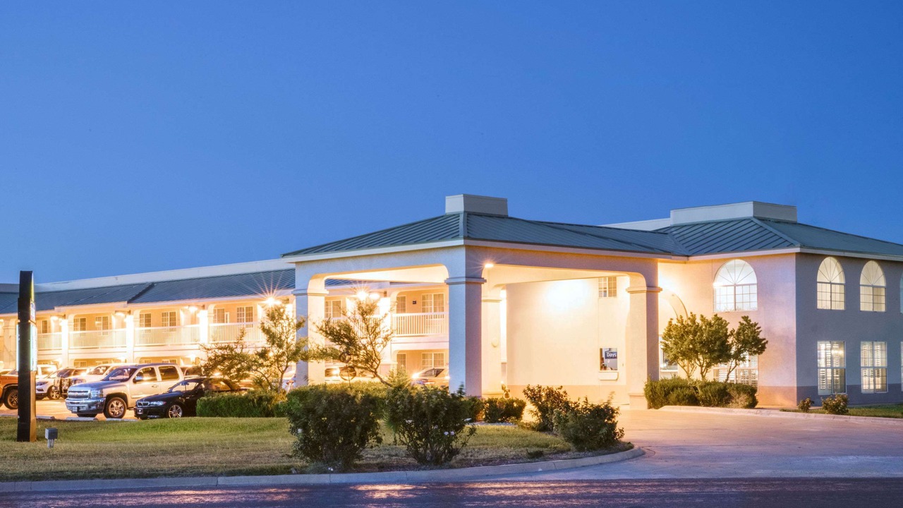 Photo of Buildings in Fort Stockton