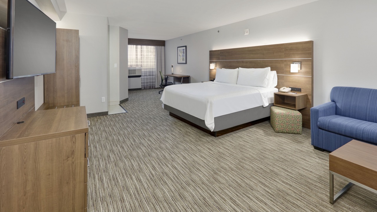 Photo of Bedroom in Las Colinas