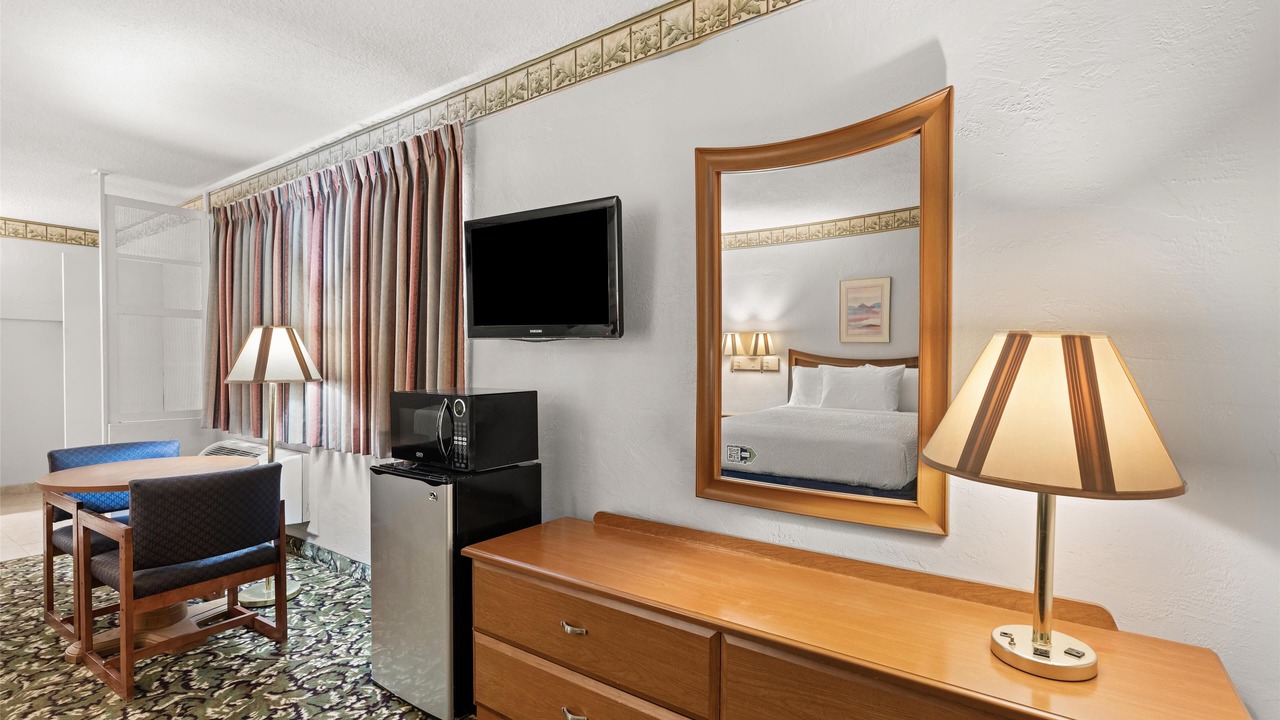 Photo of Bedroom in Pecos