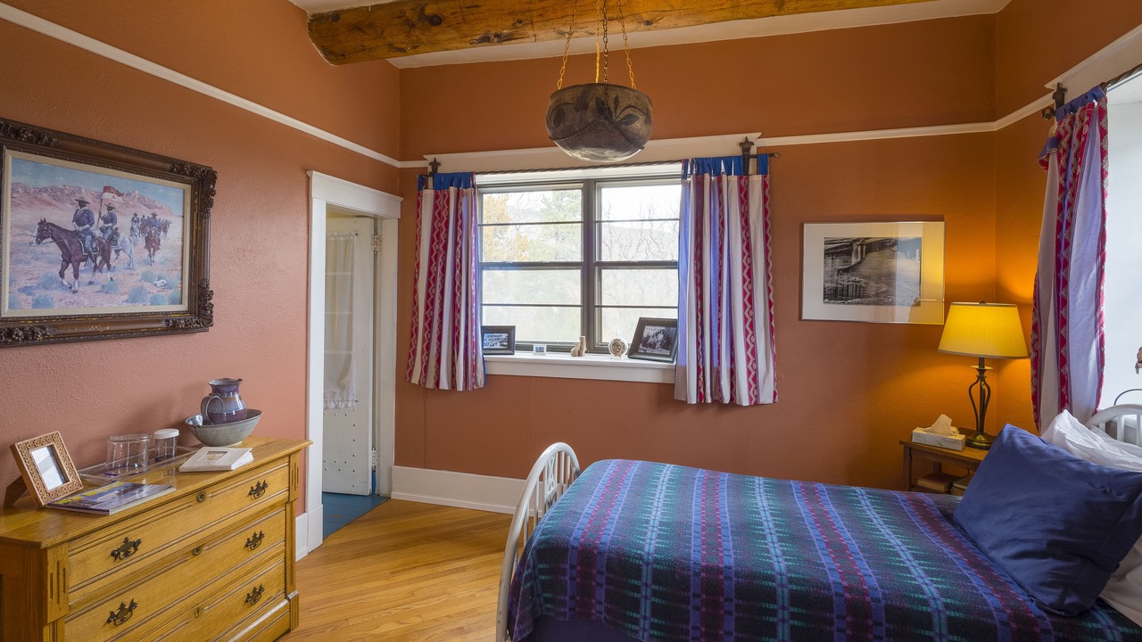 Photo of Bedroom in Cimarron