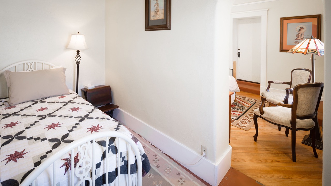 Photo of Bedroom in Cimarron
