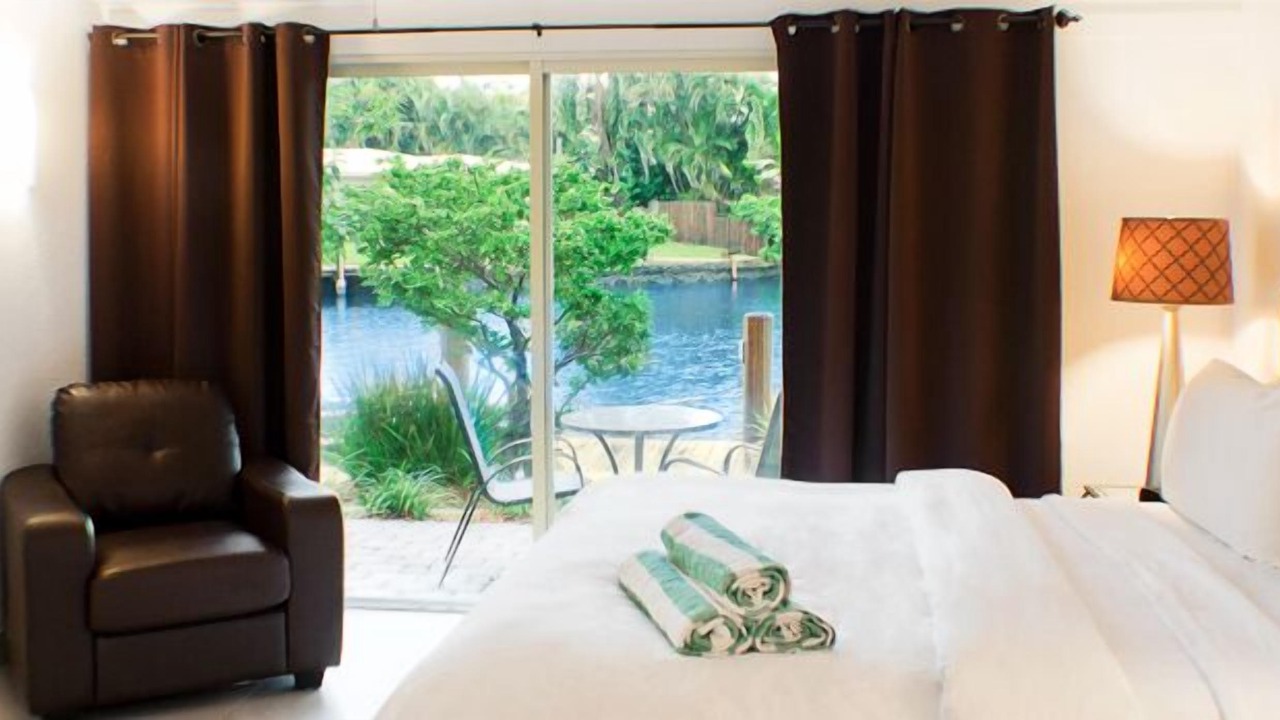Photo of Bedroom in Wilton Manors