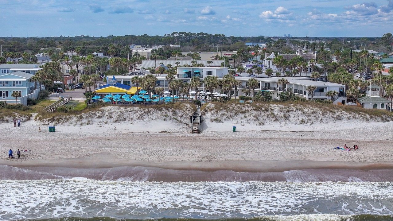 Photo of Others in Neptune Beach