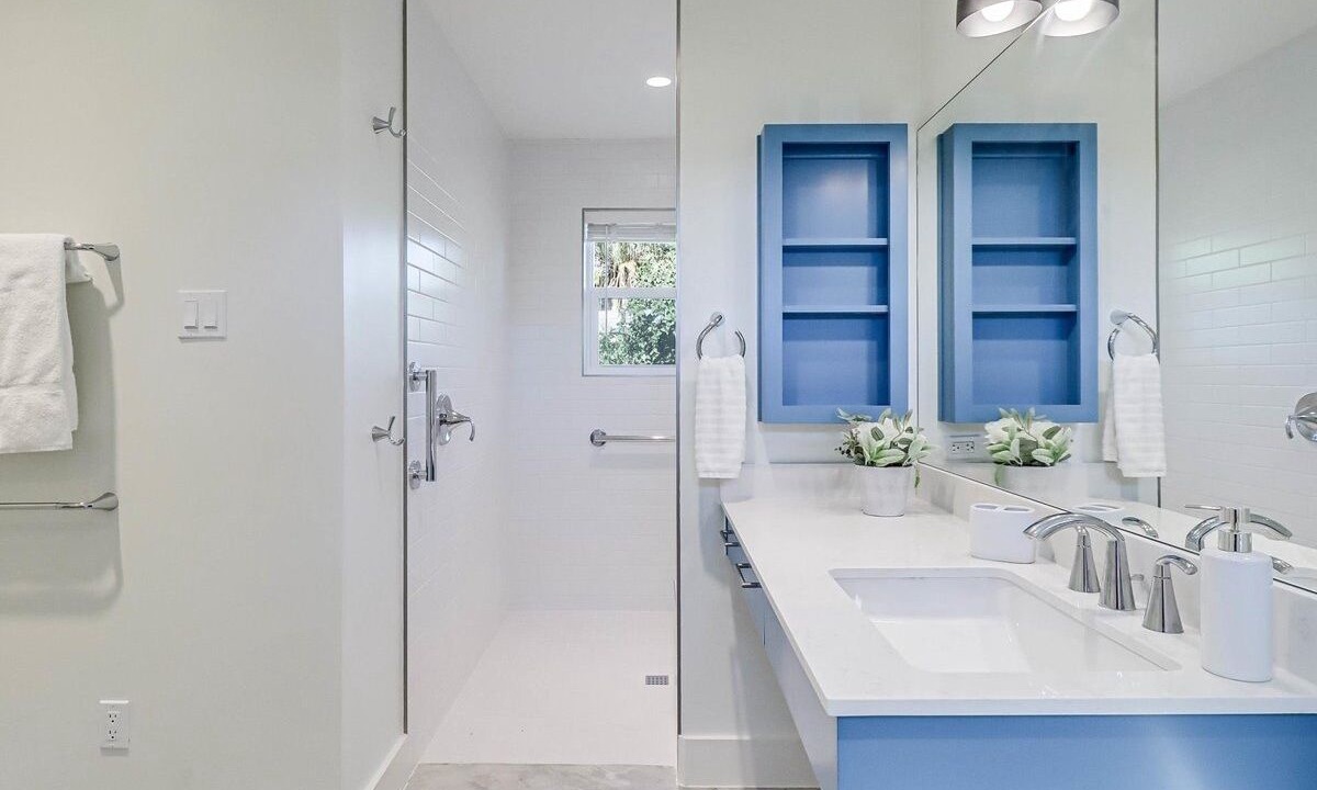 Photo of Bathroom in Rockport