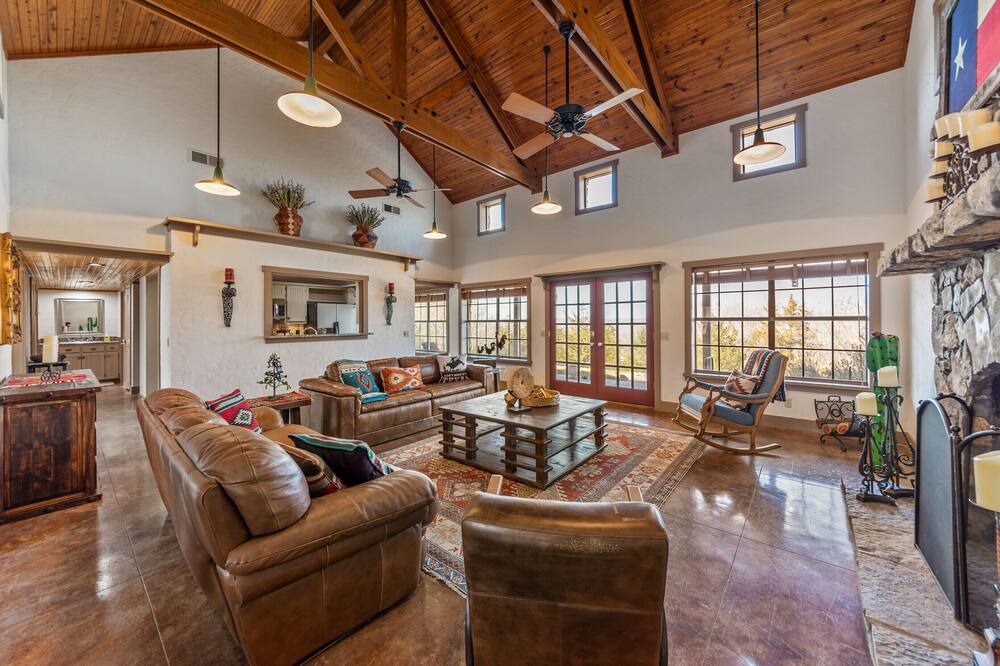 Photo of Livingroom in Westminster