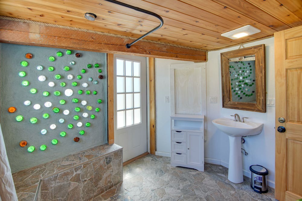 Photo of Bathroom in Crestone