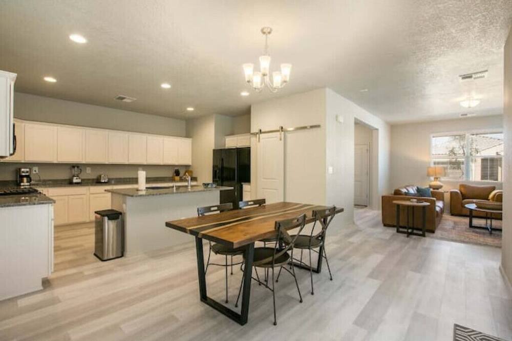 Photo of Kitchen in Mesa Del Sol Innovation Park
