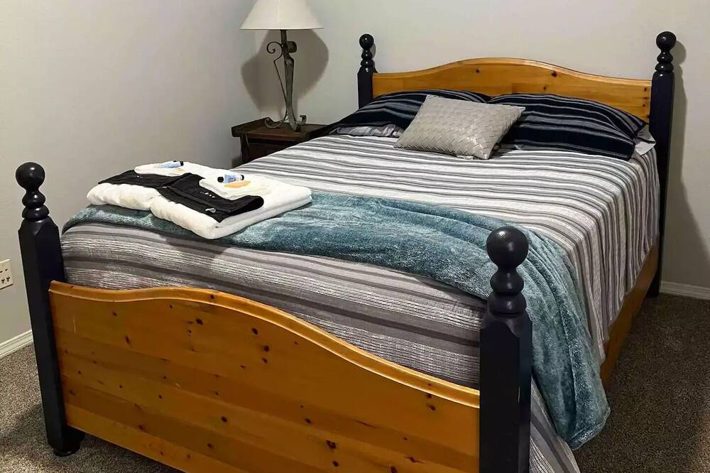 Photo of Bedroom in Paradise Hills Civic