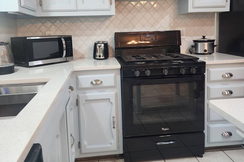 Photo of Kitchen in Paradise Hills Civic