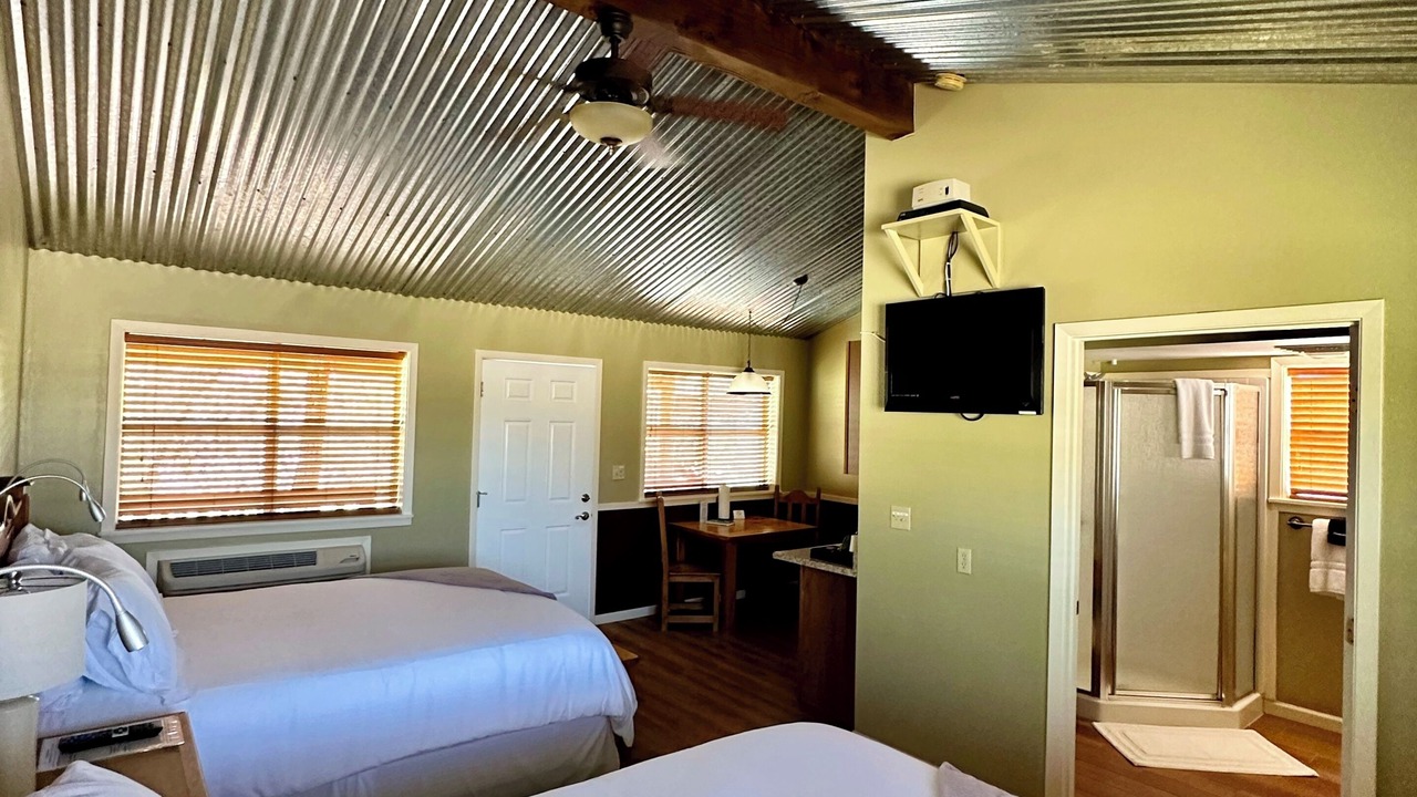 Photo of Bedroom in Study Butte-Terlingua