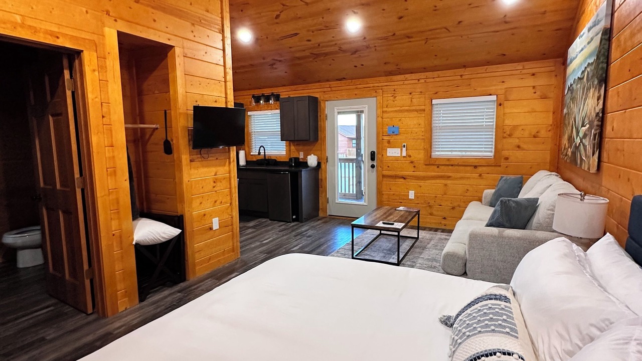 Photo of Bedroom in Study Butte-Terlingua