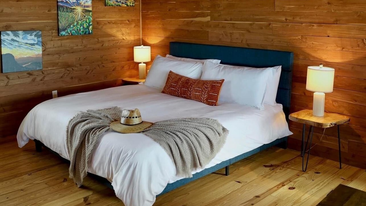 Photo of Bedroom in Study Butte-Terlingua
