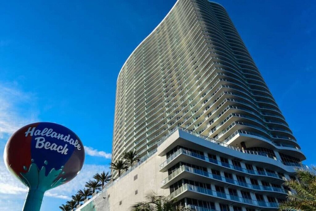 Photo of Buildings in Hallandale Beach