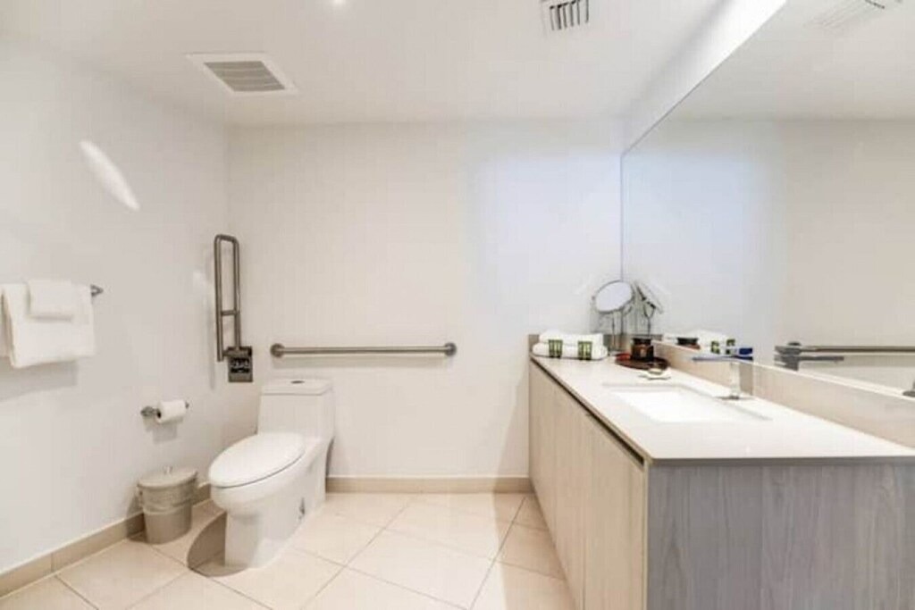 Photo of Bathroom in Hallandale Beach