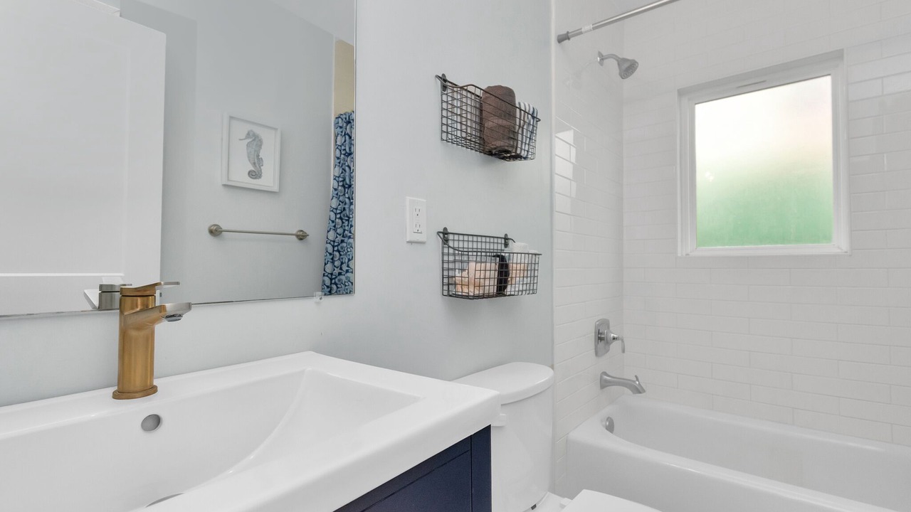 Photo of Bathroom in Galveston