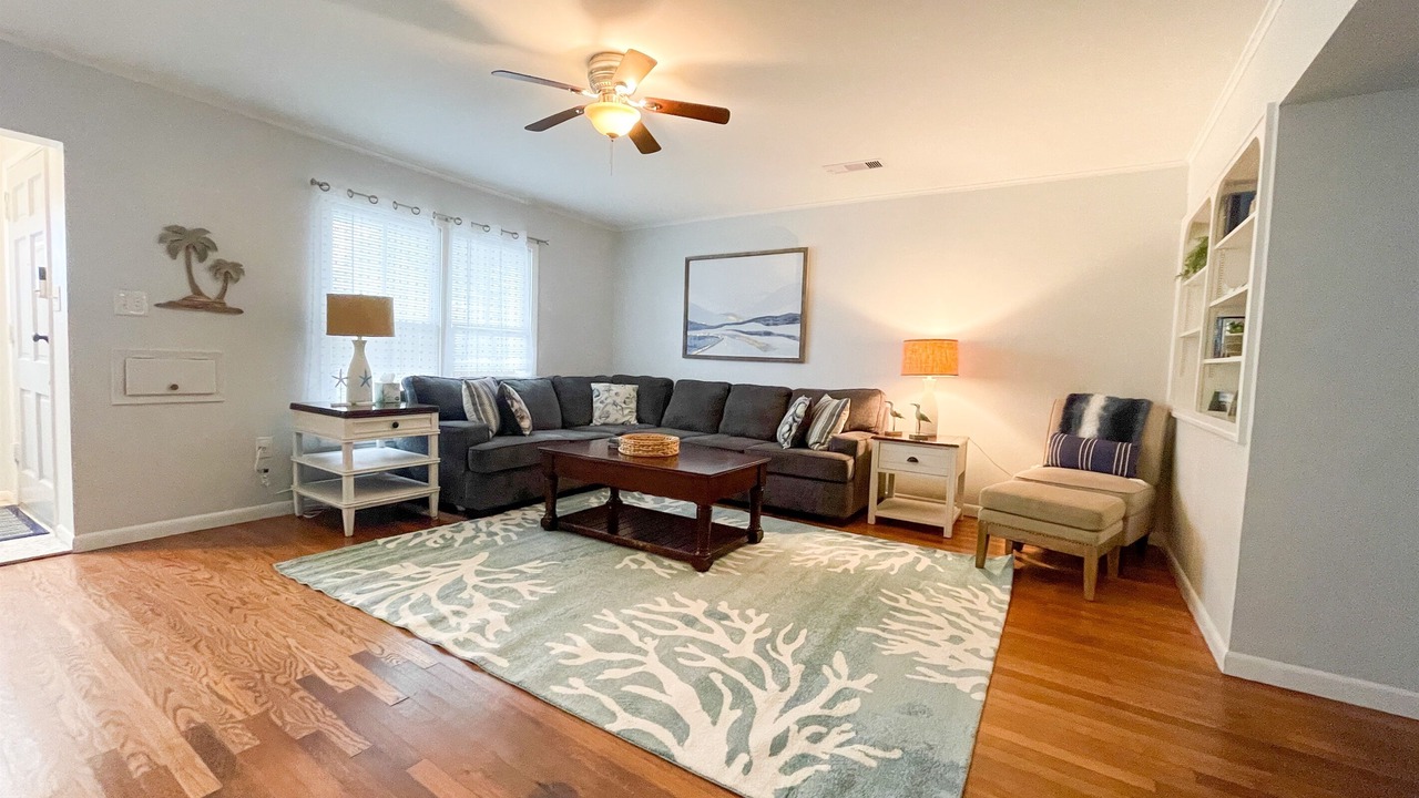 Photo of Livingroom in Galveston