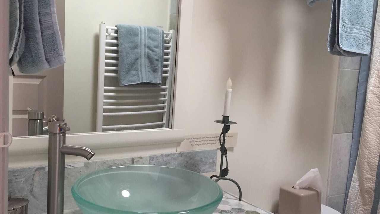 Photo of Bathroom in Crestone