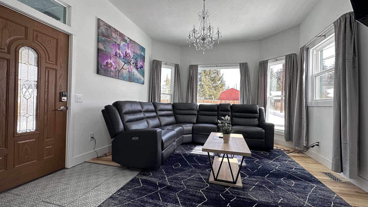 Photo of Livingroom in Leadville
