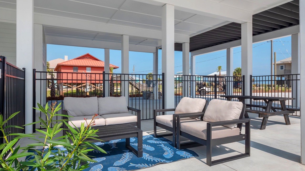 Photo of Patio Balcony in East End