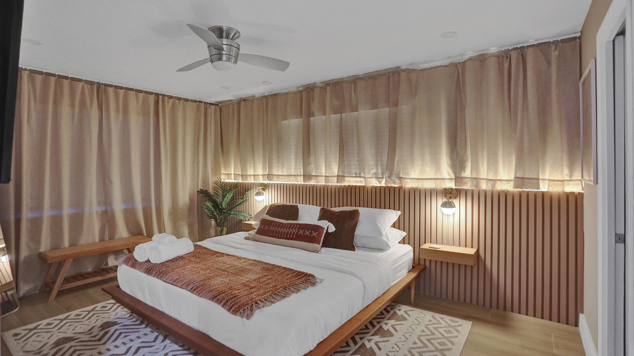 Photo of Bedroom in Wilton Manors