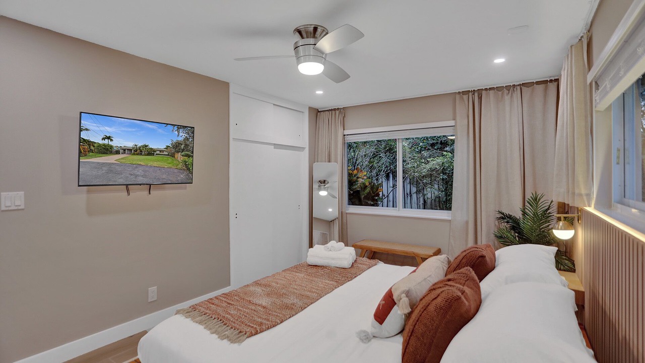 Photo of Bedroom in Wilton Manors