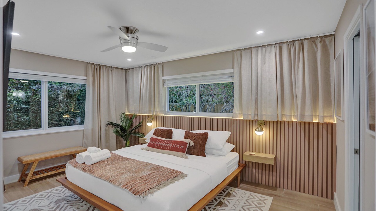 Photo of Bedroom in Wilton Manors