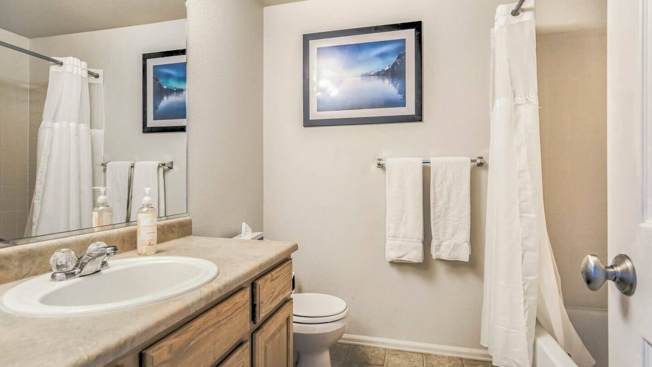 Photo of Bathroom in Cimarron Hills