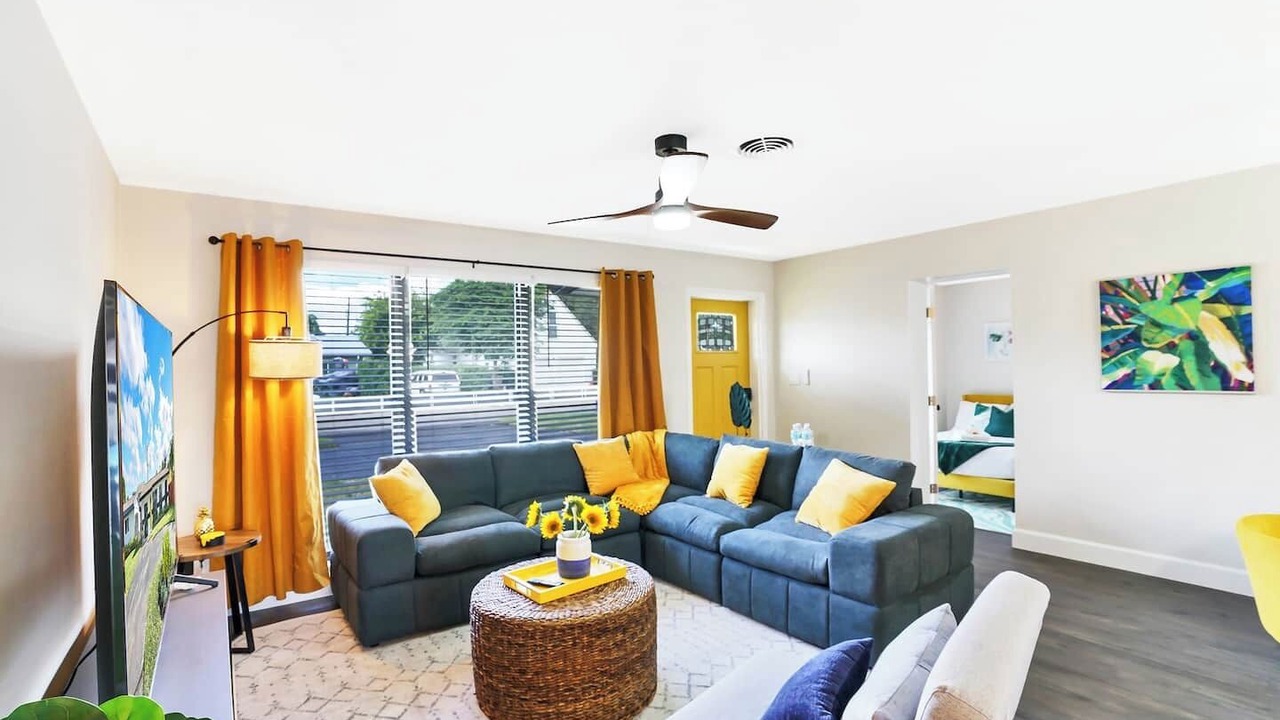 Photo of Bedroom in Deerfield Beach