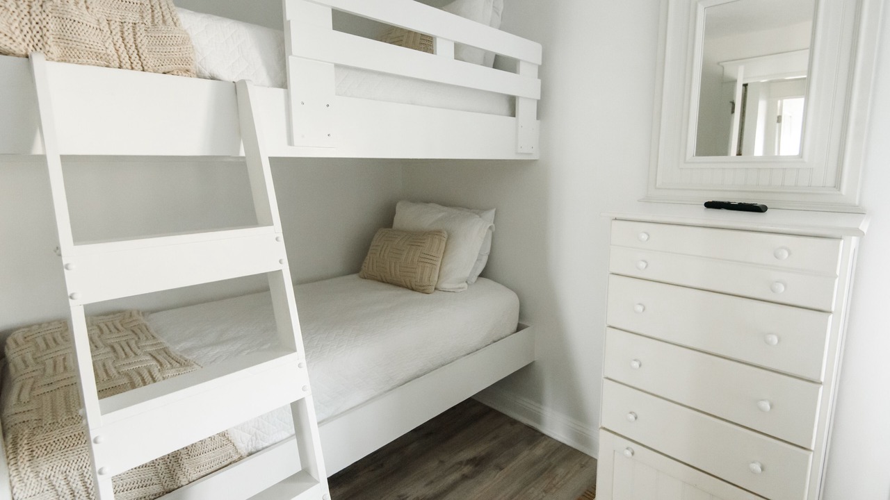 Photo of Bedroom in Seagrove Beach