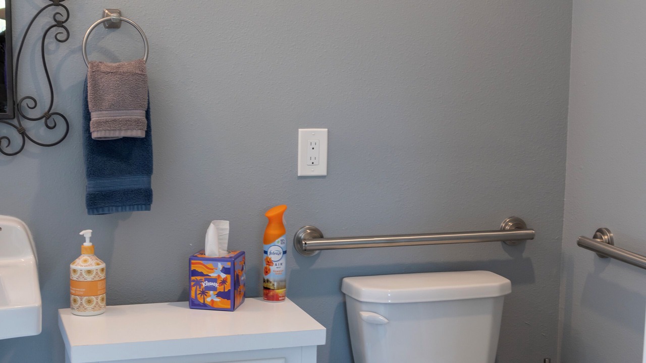 Photo of Bathroom in Crescent Beach