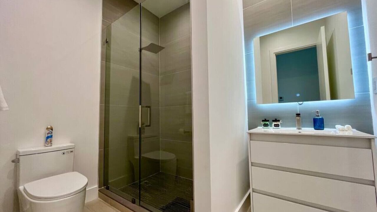 Photo of Bathroom in Victoria Park