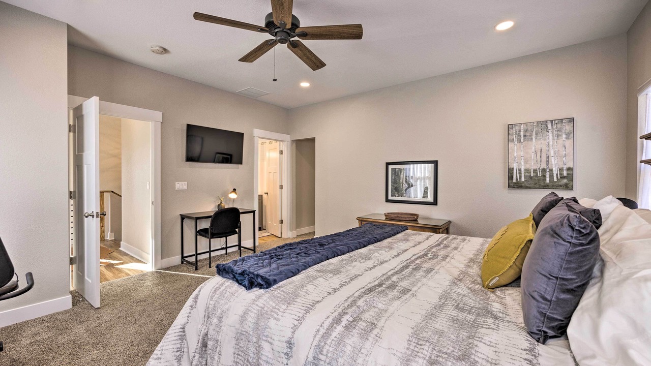 Photo of Bedroom in Woodland Park
