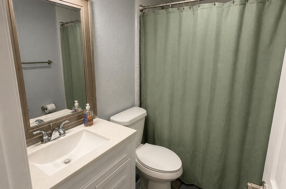 Photo of Bathroom in Lutz