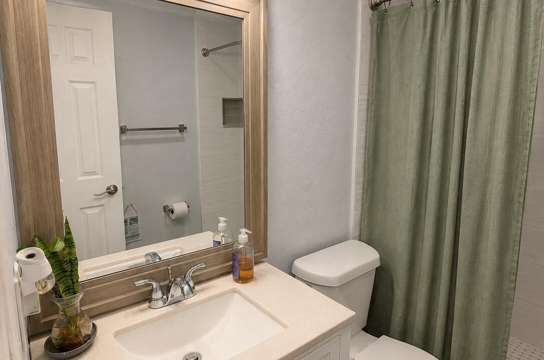 Photo of Bathroom in Lutz