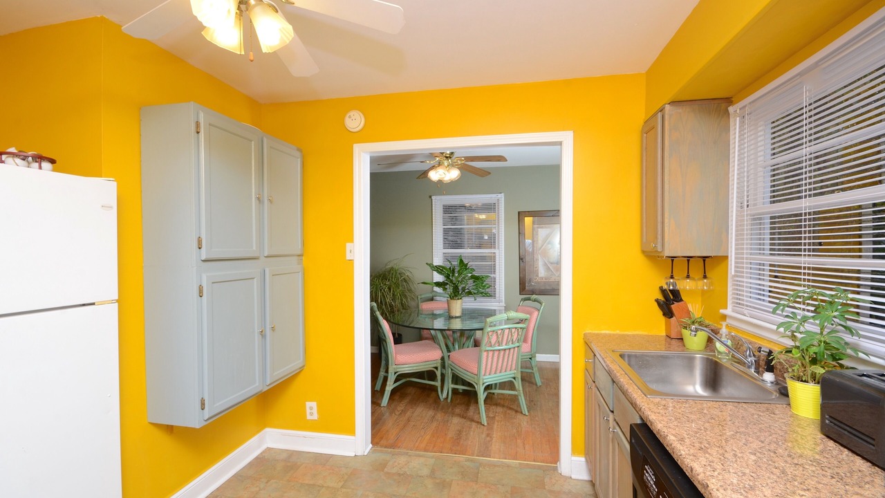 Photo of Kitchen in Midtown - Westport