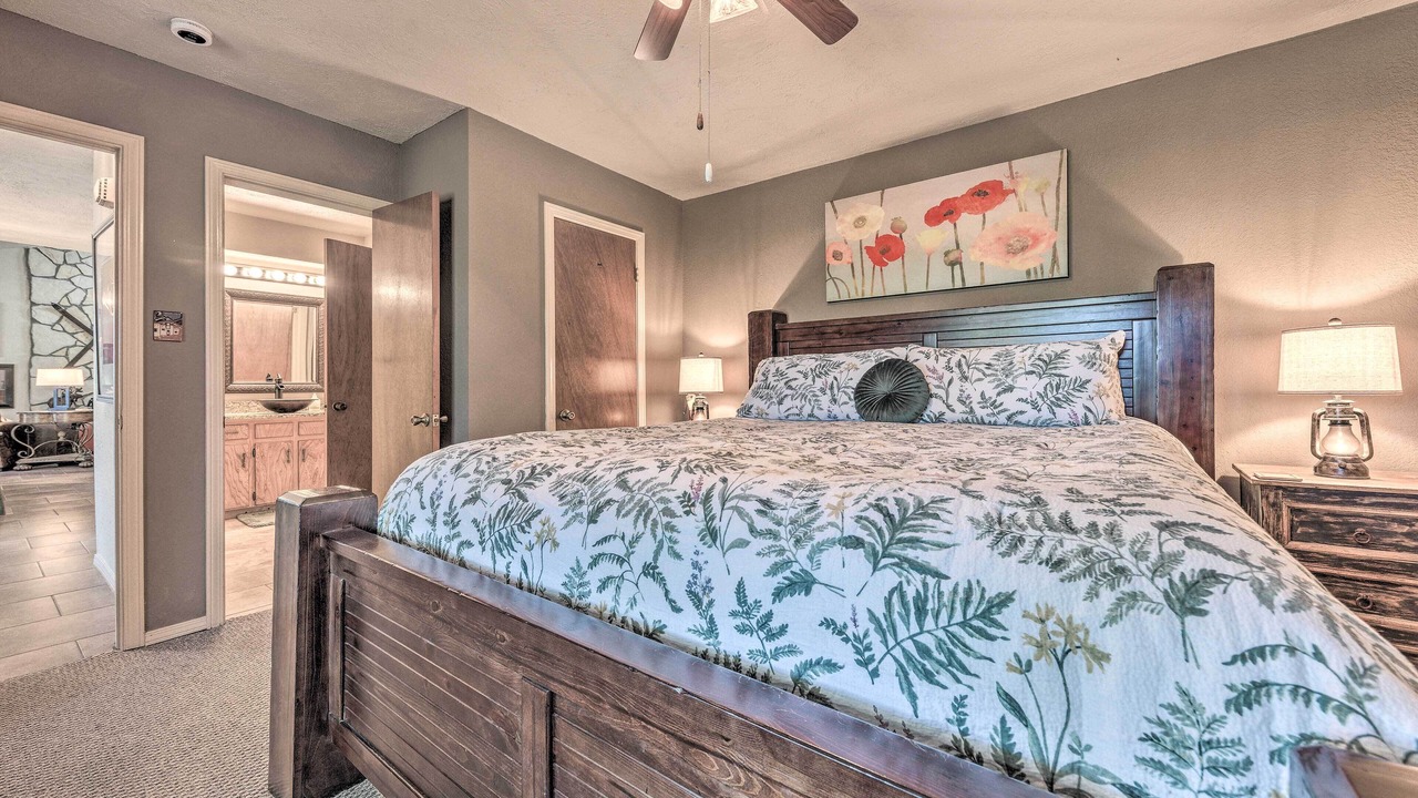 Photo of Bedroom in Ruidoso