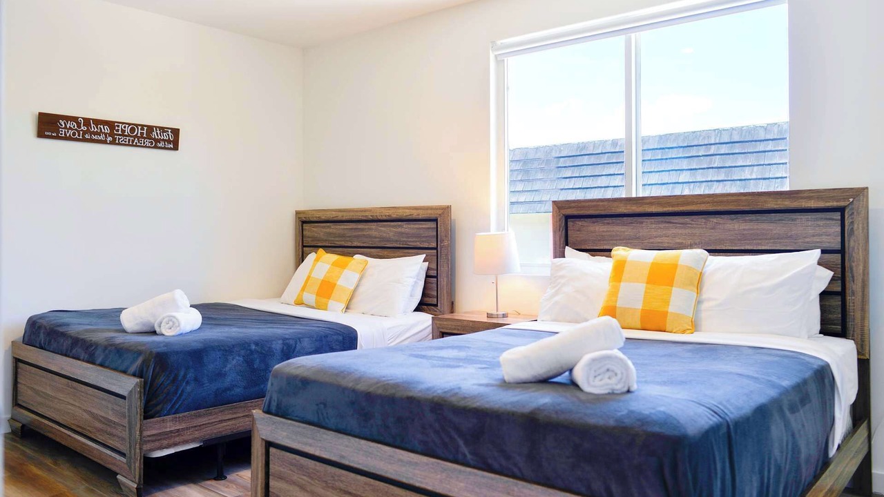 Photo of Bedroom in Golden Glades