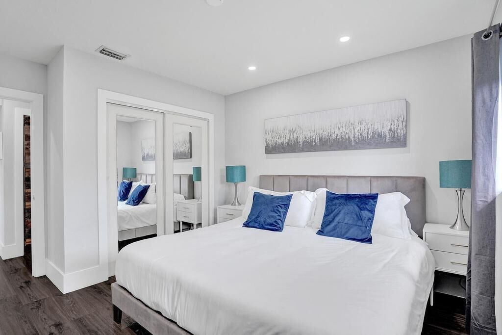Photo of Bedroom in Deerfield Beach