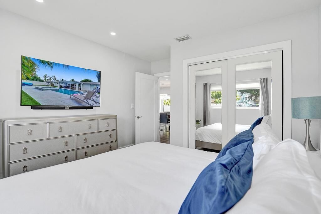 Photo of Bedroom in Deerfield Beach