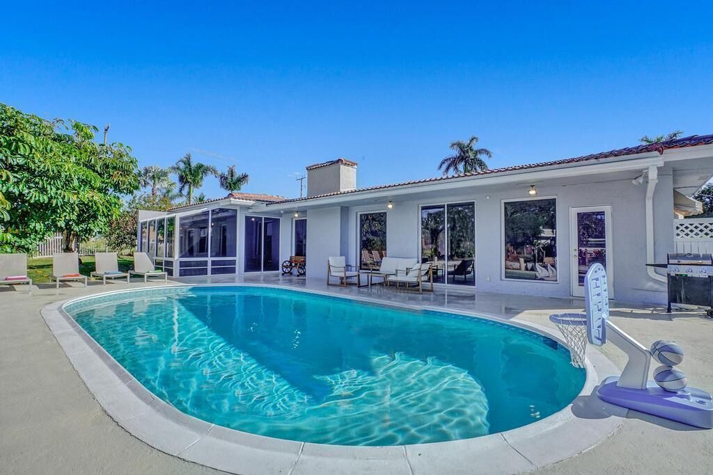 Photo of Outdoor in Deerfield Beach