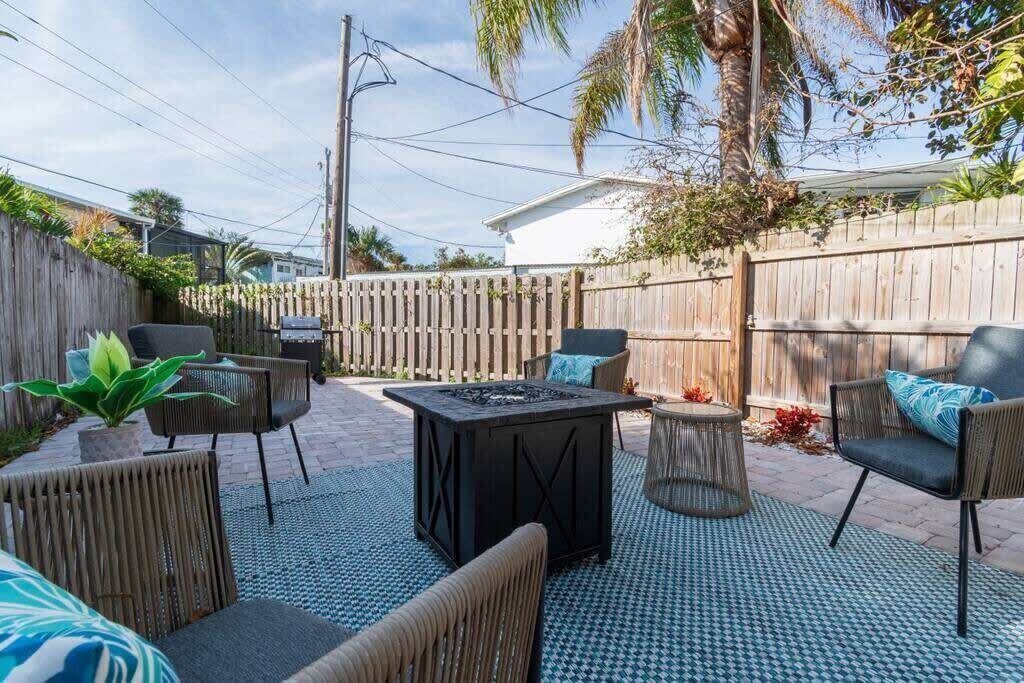 Photo of Outdoor in Cape Caneveral Beach Gardens