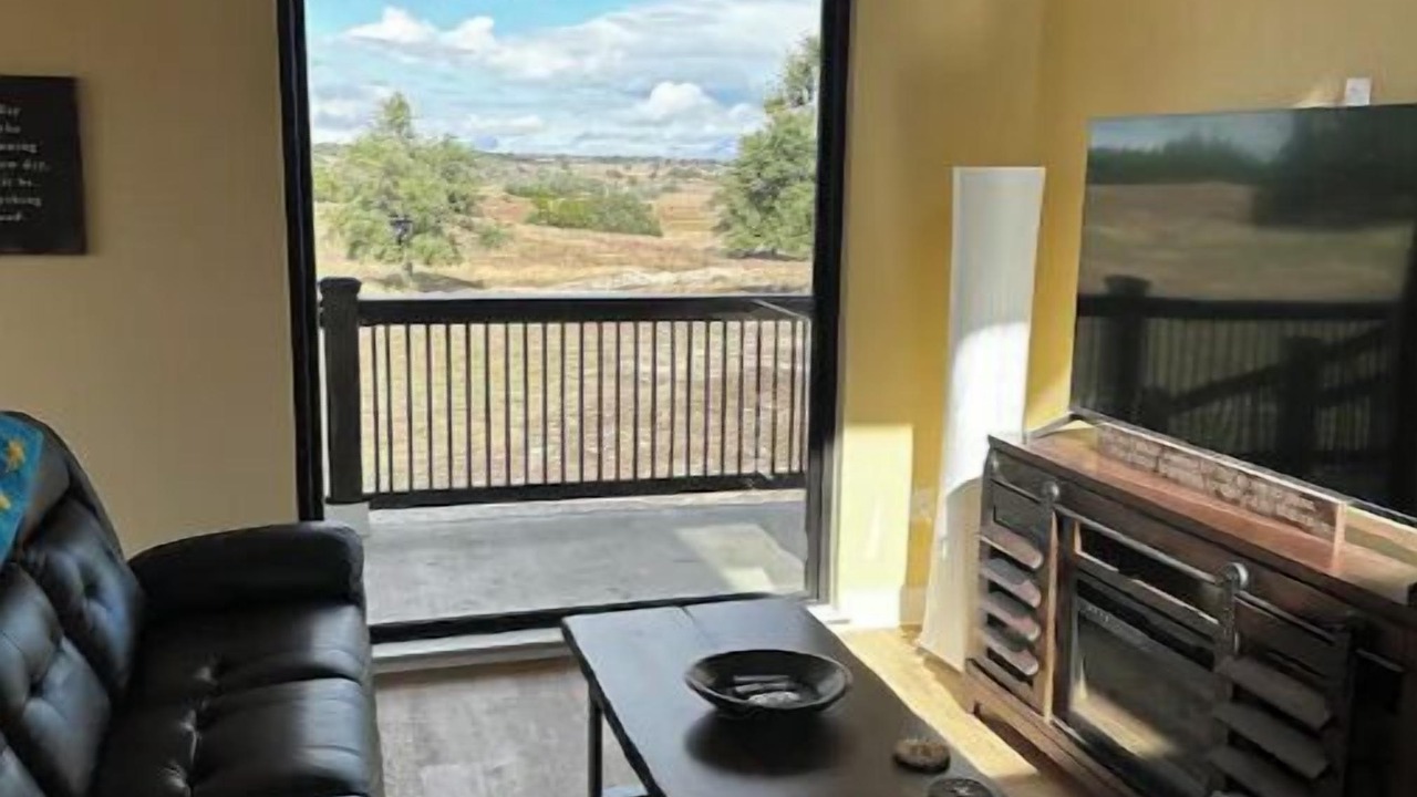Photo of Livingroom in Fredericksburg