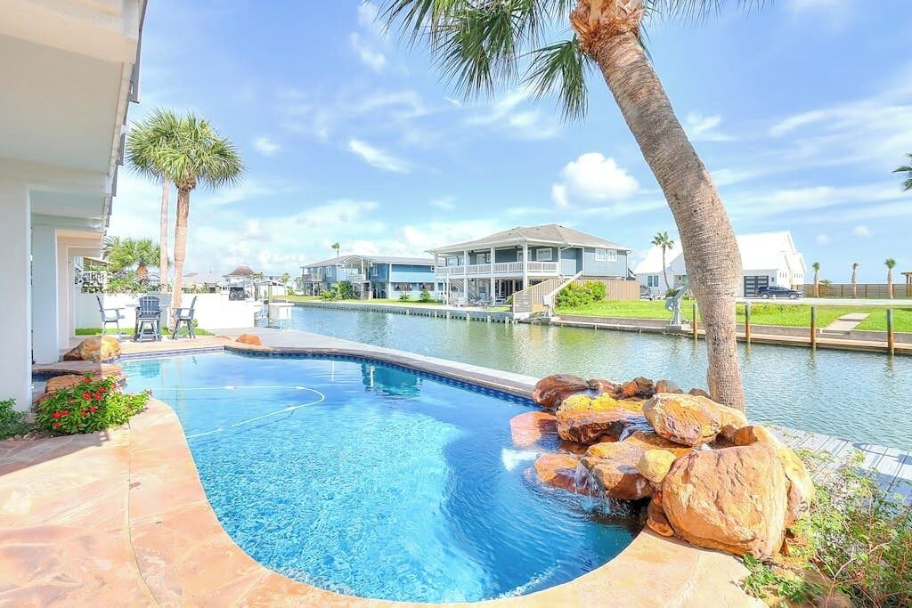 Photo of Outdoor in Key Allegro