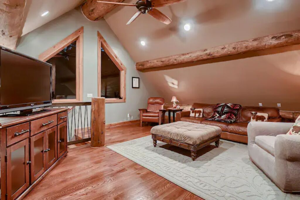 Photo of Livingroom in Fairplay
