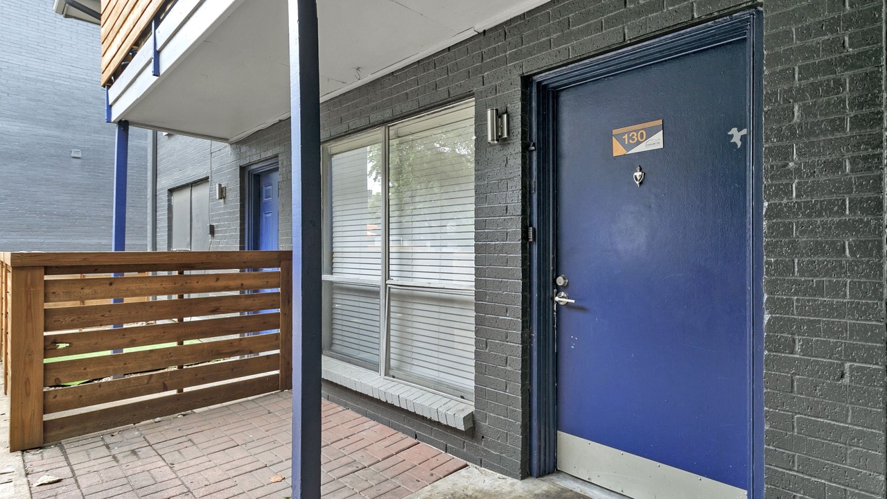 Photo of Outdoor in Central Arlington